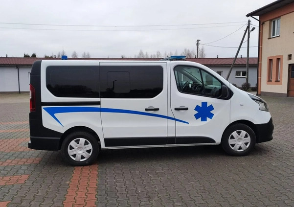 Renault Trafic cena 50000 przebieg: 197000, rok produkcji 2016 z Drohiczyn małe 106